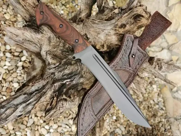 D2 Bowie Knife – Handmade Steel Blade with Rosewood Handle