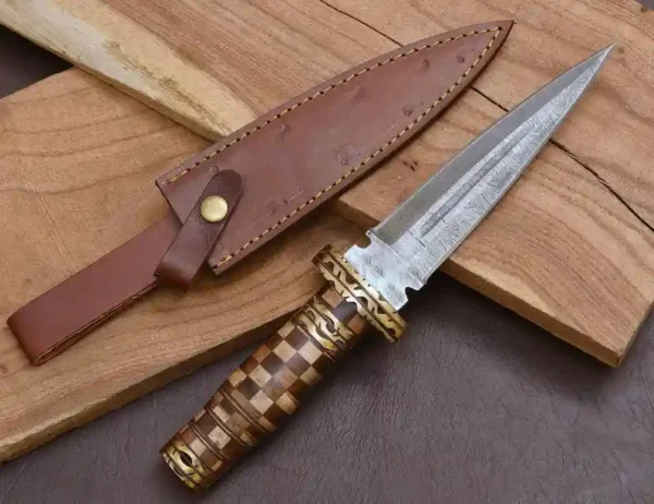 Handmade Damascus Dagger Knife with Rosewood Brass Handle