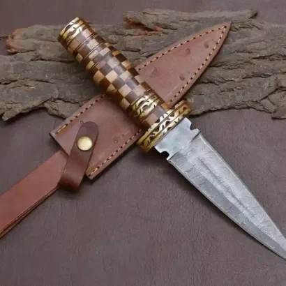 Handmade Damascus Dagger Knife with Rosewood Brass Handle