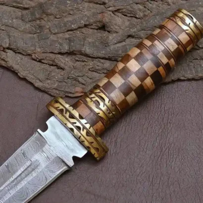 Handmade Damascus Dagger Knife with Rosewood Brass Handle